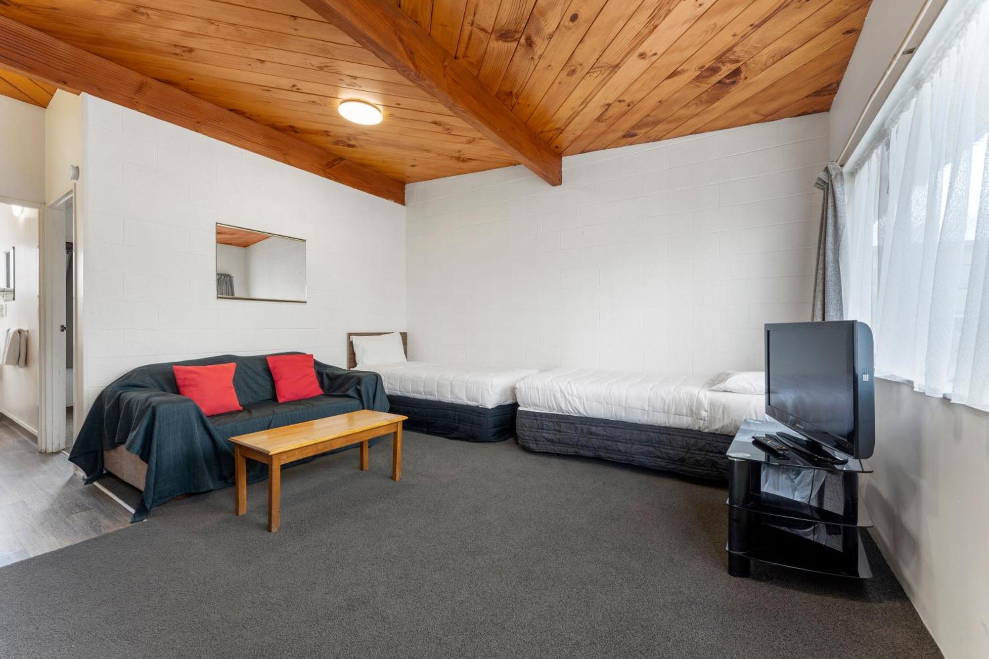 Coachman'S Lodge Motel Whanganui Exteriör bild